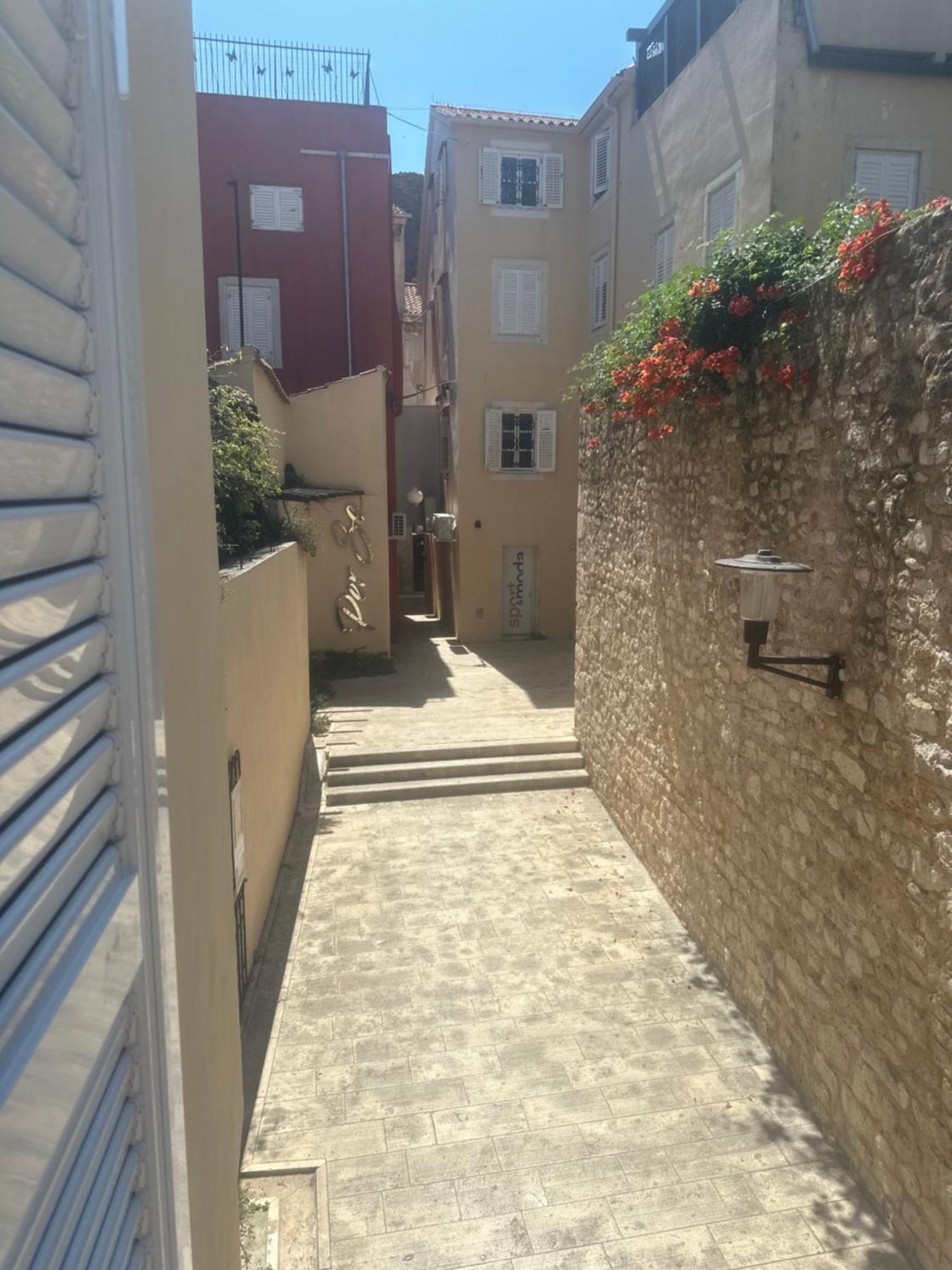 Amaro Luxury Room & Studio Apartman With Balcony Zadar Buitenkant foto